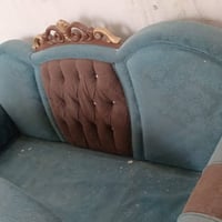 تخم تركي كلاسيكي ثمانية مقاعد يحتاج تنظيف اشوي . اخو الجديد .  السعر 2...
