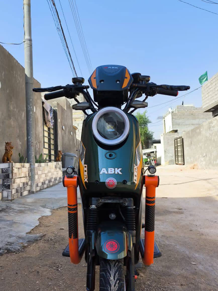 السلام عليكم دراجه شحن x900 كفاله عامه دراجه كلشي  دبل اشاره شغال أو رباعي بيها البلوتوث صوت قوي نظام سرقه موجود بيها يعني لاتخاف عليه ابريك دسك دهن دراجه بيها بك للخلف لايت ناصي اصفر عالي ابيض زنون  وبيها بصمه 1 مفتاح تشغيل 2 مفتاح صندوق 2 يصير بل وسط دراجه صندوق  بس اني فاتحه صندون يعني اذا اتخلي شيء بل صندوق ما ينابك سعر 730 وبيها مجال  ـ..شراي تعال خاص مو شراء لا تعبني..ـ


**إذا كنت صاحب هذا الإعلان وتريد حذفه لأي سبب، رجاءا أرسل رسالة إلى الدعم الفني**