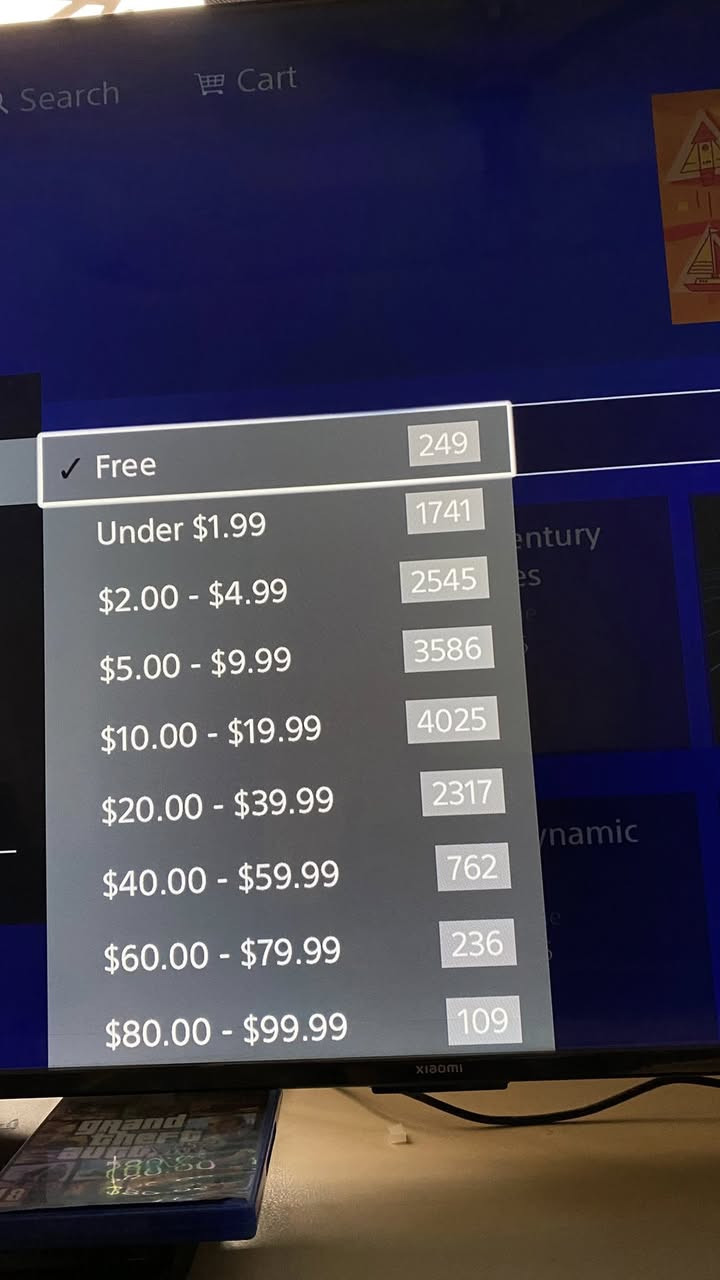 بلي4 سلم مستخدم شهر وكلش قليل استخدامة ويا حساب بي 249 لعبة مجانية و قرص gta و لعبة منزلة بالجهاز ويا جوستك وحدة رايدة ب300 وبي مجال مكاني تنومة او العشار ***********
