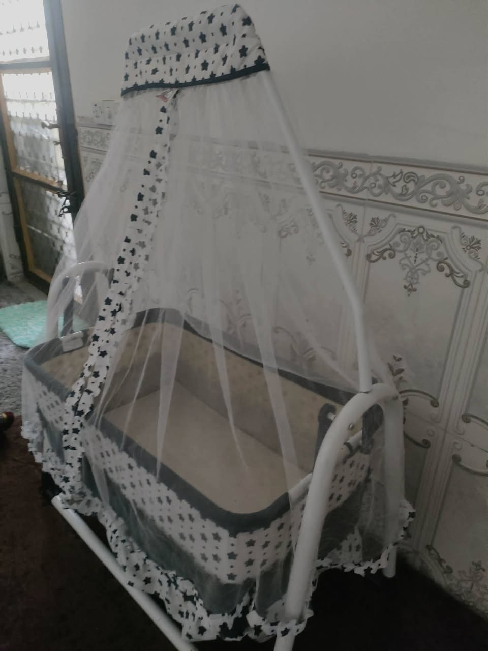 السلام عليكم اغراض للبيع مكان مسيب ***********
