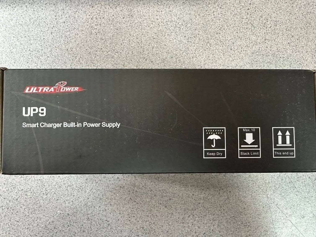 شاحن البطاريات الذكي Ultra Power UP9، وهو جهاز رباعي القنوات.يتميز بقدرة شحن تبلغ 100 واط عند توصيله بالتيار المتردد (AC) و200 واط عند توصيله بالتيار المستمر (DC).يدعم الجهاز أنواعاً متعددة من البطاريات بما في ذلك LiPo، LiHV، LiIon، LiFe، و NiMH/NiCd.يحتوي على شاشة LCD ملونة لعرض معلومات الشحن ومنافذ مستقلة لشحن عدة بطاريات في نفس


**إذا كنت صاحب هذا الإعلان وتريد حذفه لأي سبب، رجاءا أرسل رسالة إلى الدعم الفني**