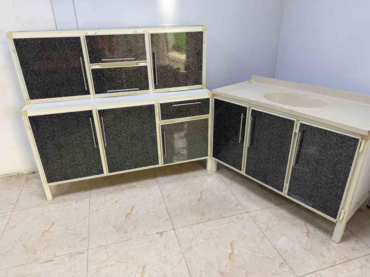 كاونتر متر ونص ارضي وملحق مع سنك متر و 20 مرمر السعر  225 الف

#العراق #بغداد #كاونتر #mdf 
 #نجف #كربلاء #بابل #الانبار #البصرة #الناصرية. 
 #مثنى #كاونتر #خشب #تفصال


**إذا كنت صاحب هذا الإعلان وتريد حذفه لأي سبب، رجاءا أرسل رسالة إلى الدعم الفني**
