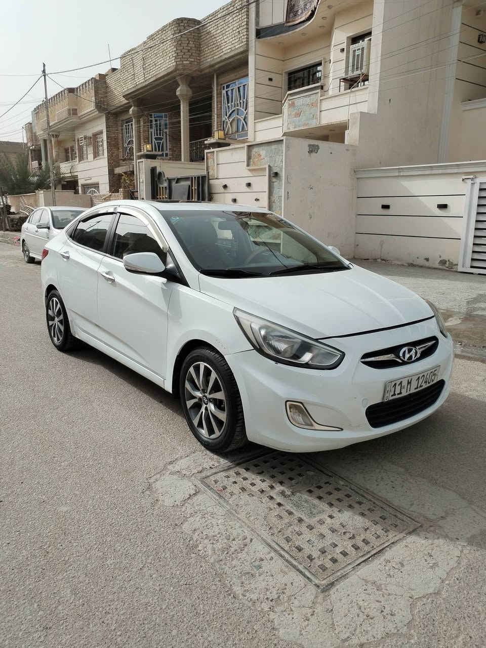 السلام عليكم للبيع اكسنت موديل 2015 خليجي مكينه 1600 بيه صبغ جاملغ الخلفي ودعاميات والباقي مكفول ماشيه 120 رقم بغداد السعر 97 السونار بلمنشور ***********
