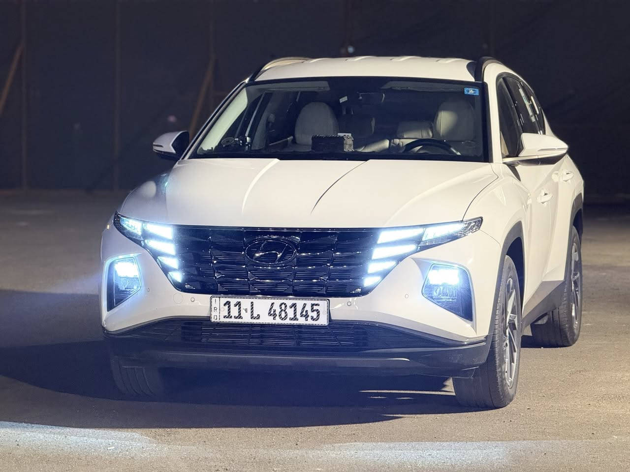 السلام عليكم
للبيع فقط توسان 2024 خليجي كفاله عامه 
ماشيه 15 الف 
رقم بغداد الجديد ب اسمي تحويل ثاني يوم
مواصفات بصمه تشغيل عن بعد 
حساسات امامي خلفي 
داخلي بيجي
مري شفط 
اشاير بالمري 
زنون قلاب ويه لستيرن
تبريد قطعتين 
وباقي المواصفات المعروفه 
السعر 225 وبيها مجال 
مكاني بغداد الكرخ ***********
