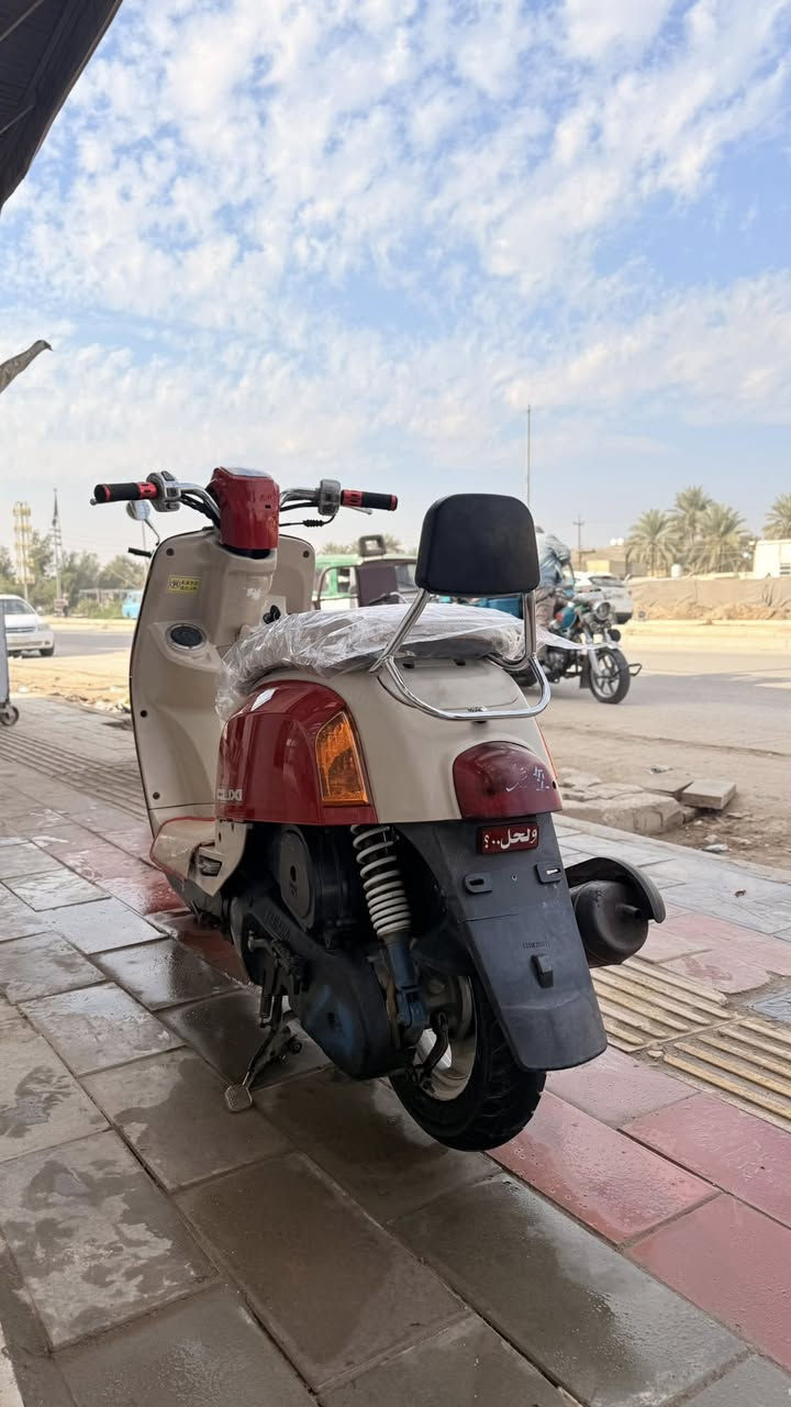 سلام عليكم ماكس بوليس داخل كريمي دراجه ختم واحد ويه المحرك دراجه محركه مامدود عليه سبانه دراجه كلش حلوه ونضيفه تجي اجيب فيتر وتعال افحص المكان كربلاء طويريج الرقم ***********متواجد واتساب
