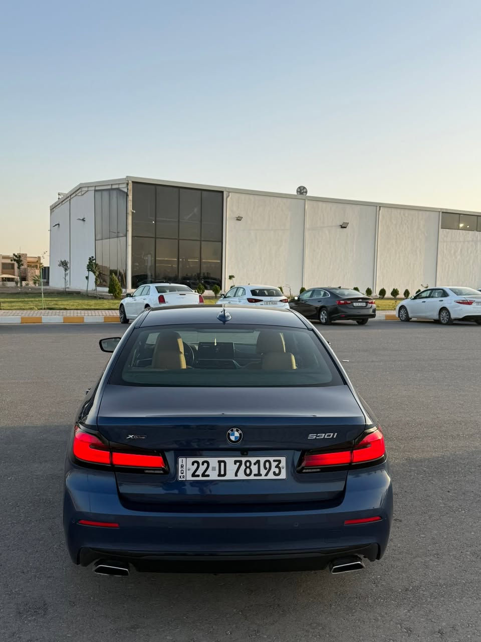 🔥 للبيع BMW 530i xDrive 2021 🔥
بي إم دبليو 530i xDrive موديل 2021، سيارة راقية ونظيفة جداً بحالة ممتازة.

✅ كلين تايتل  

✅ ماشية 34 ألف ميل فقط  

✅ دفع رباعي xDrive  

✅ محرك وكير وكهربائيات مكفولين

✅صفر مسجات  

✅ داخلية جملي 

✅ نظام صوت Harman Kardon  

✅ 5 كاميرات  

✅ داتاشو

السيارة بيها فقط شبر صبغ بالدعامية الأمامية بدون حوادث وشرط الفحص 

سيارة نظيفة وجاهزة للاستخدام، ماتحتاج أي صرف

للتواصل/ ***********
