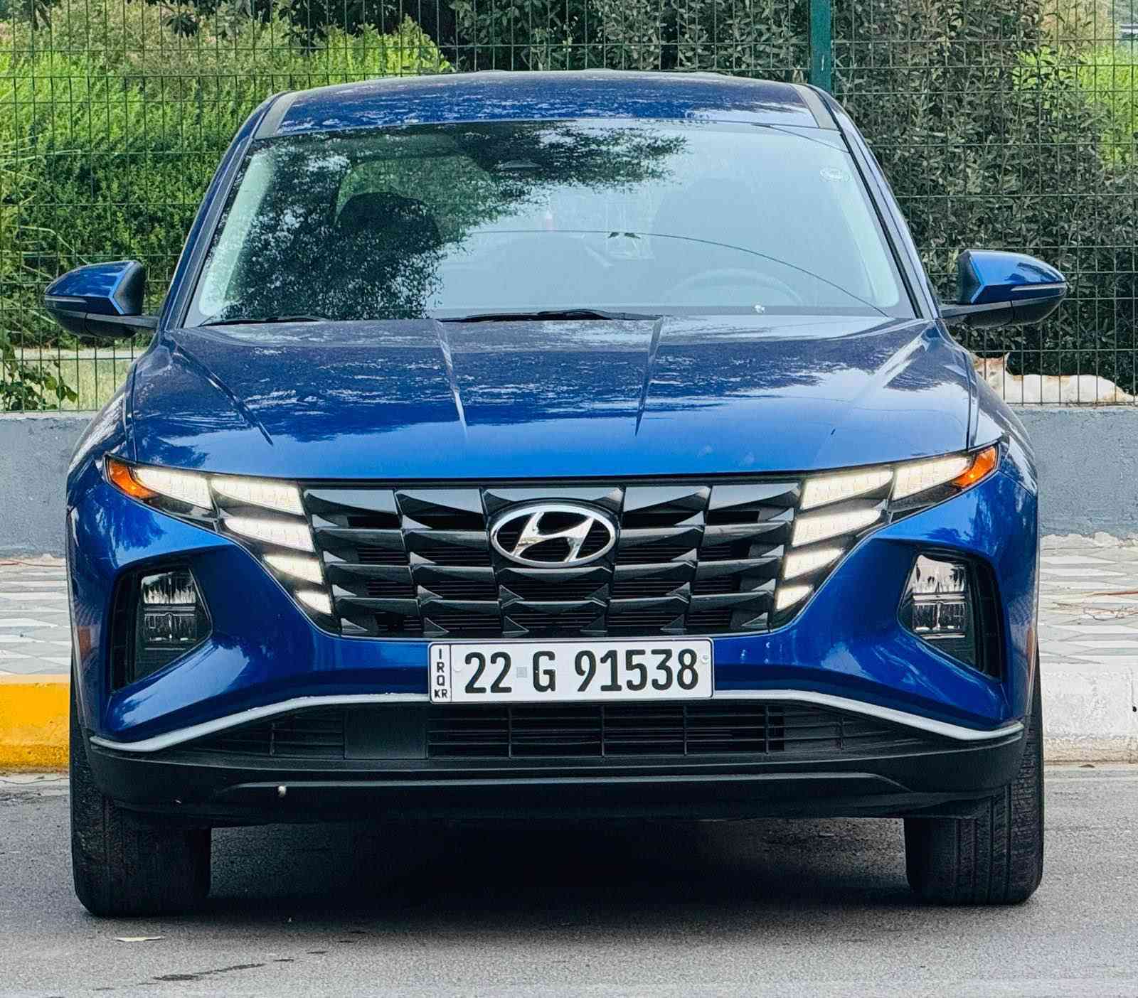 هونداي توسان 2022. محرك 2500. ماشيه 37. رادار امامي وبل مري. اوتو بريك سياره جاهزه. وجديد
بيه نص قبغ جنطه صبغ فقط. 
بغداد - كاظميه 
***********☎️حسنين بغداد, العراق
