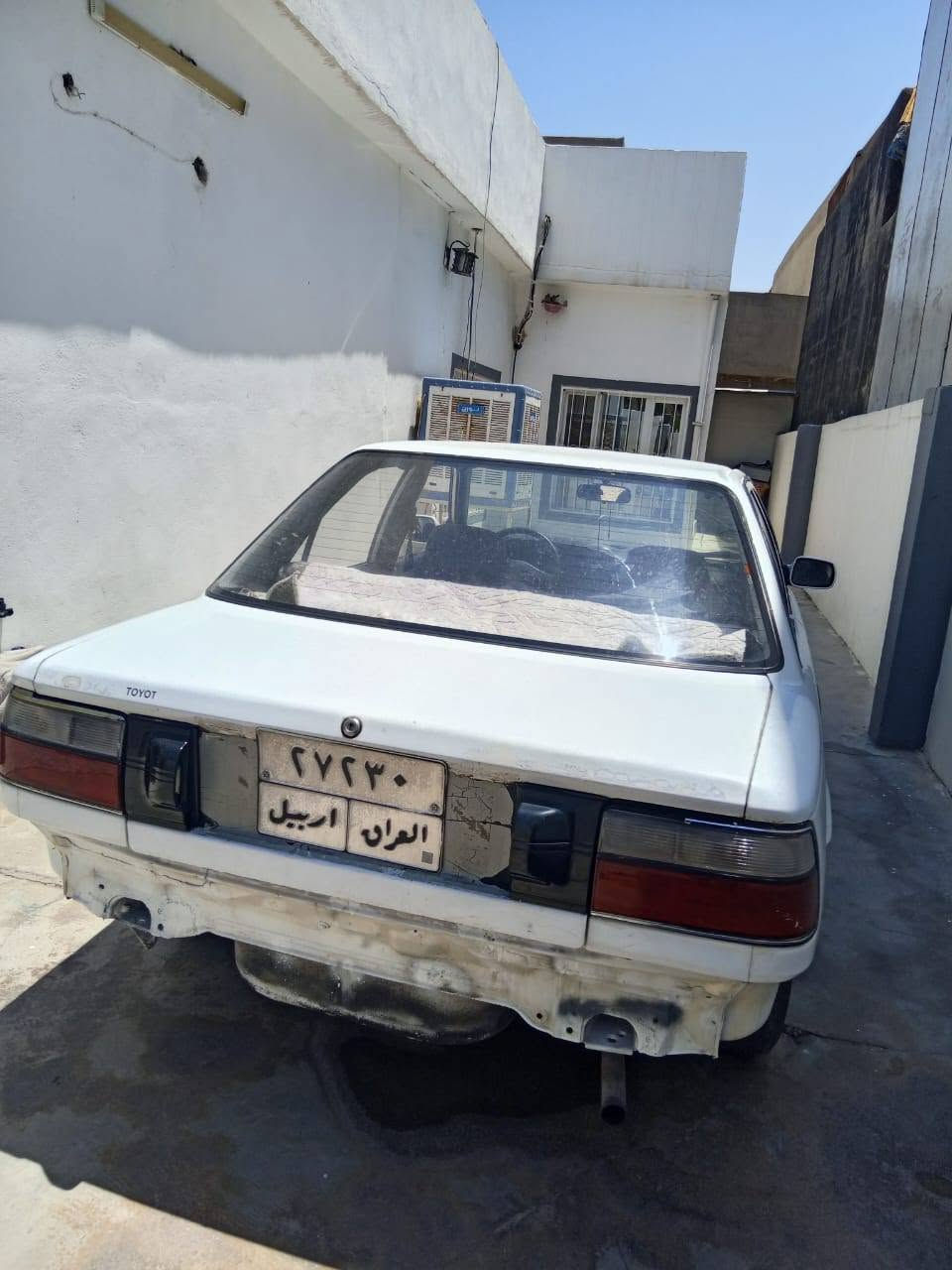 كورلا موديل تسعين للبيع گير اوتوماتيك رقم شمالي كابون بانزين بيها صبغ بلادي فقط هلالت الخلفية صبغ سعر ٤٥
***********
