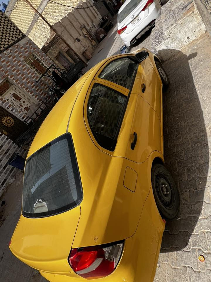 افيو للبيع مديل 2009بسمي السياره مصبوغه عام جماليه شواصي وتكم وكلبه مكفوله محرك كير كفاله تبريد ثلج المحرك مفتوح مو مسكر  السياره كلشي ما عايزه كبل عشارع السعر 42وبيه مجال للشراي هاذه رقمي *********** عنواني نجف
