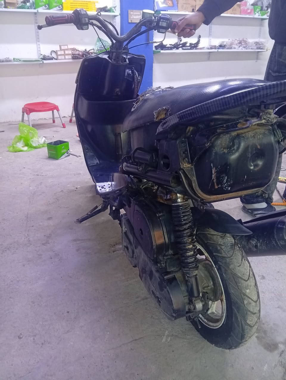 سلام عليكم ورحمه ماكس للبيع محرك 55فول دراجه سلف حلوم وملاحه حلو مكاني نجف شراي تعال خاص ***********
