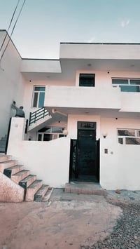 ڕانیە • ١٠٠م٢ • مفروش كامل