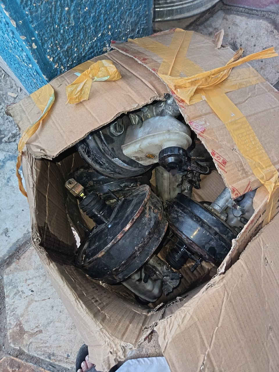 يالله يارزاق ياكريم عنبار كامل كرنفال ٢٠٠٠ال ٢٠٠٥ السعر ٧٠ الف مفرد جمله ٥٥ الف التك بغداد ابو دشير *********** خدمه توصيل خمسه الف
