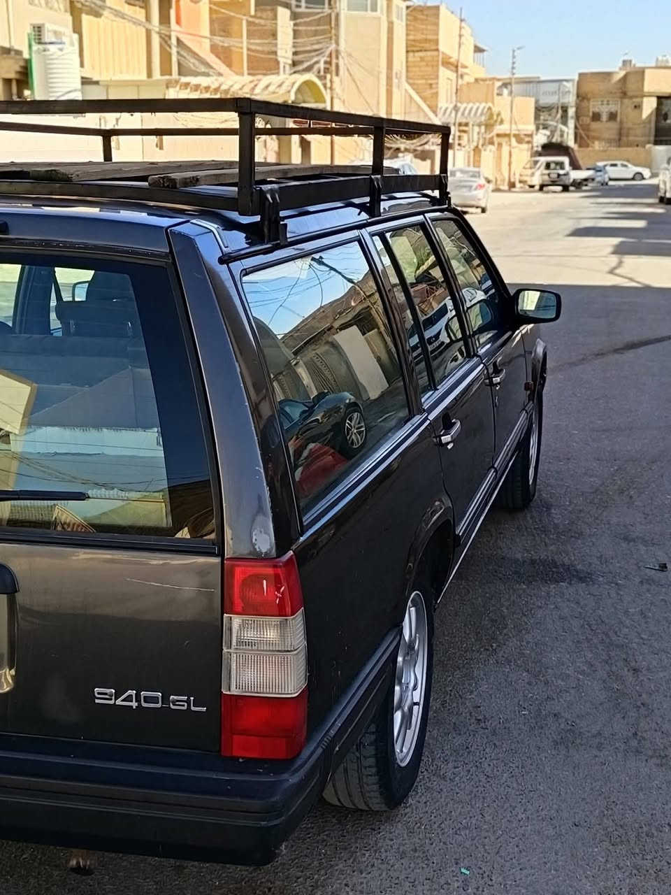 سلام عليكم فالفو ستيشن
حجم 940 موديل، 92 رقم انكليزي 
سنويه بسمي السيارة مكينه محور VVT  ياباني 
بدون صبغ بلادي مثل ماموضح بل صور 
سعرها 68 بيها مجال للطيبين مكاني نجف 
هذا رقمي ***********
