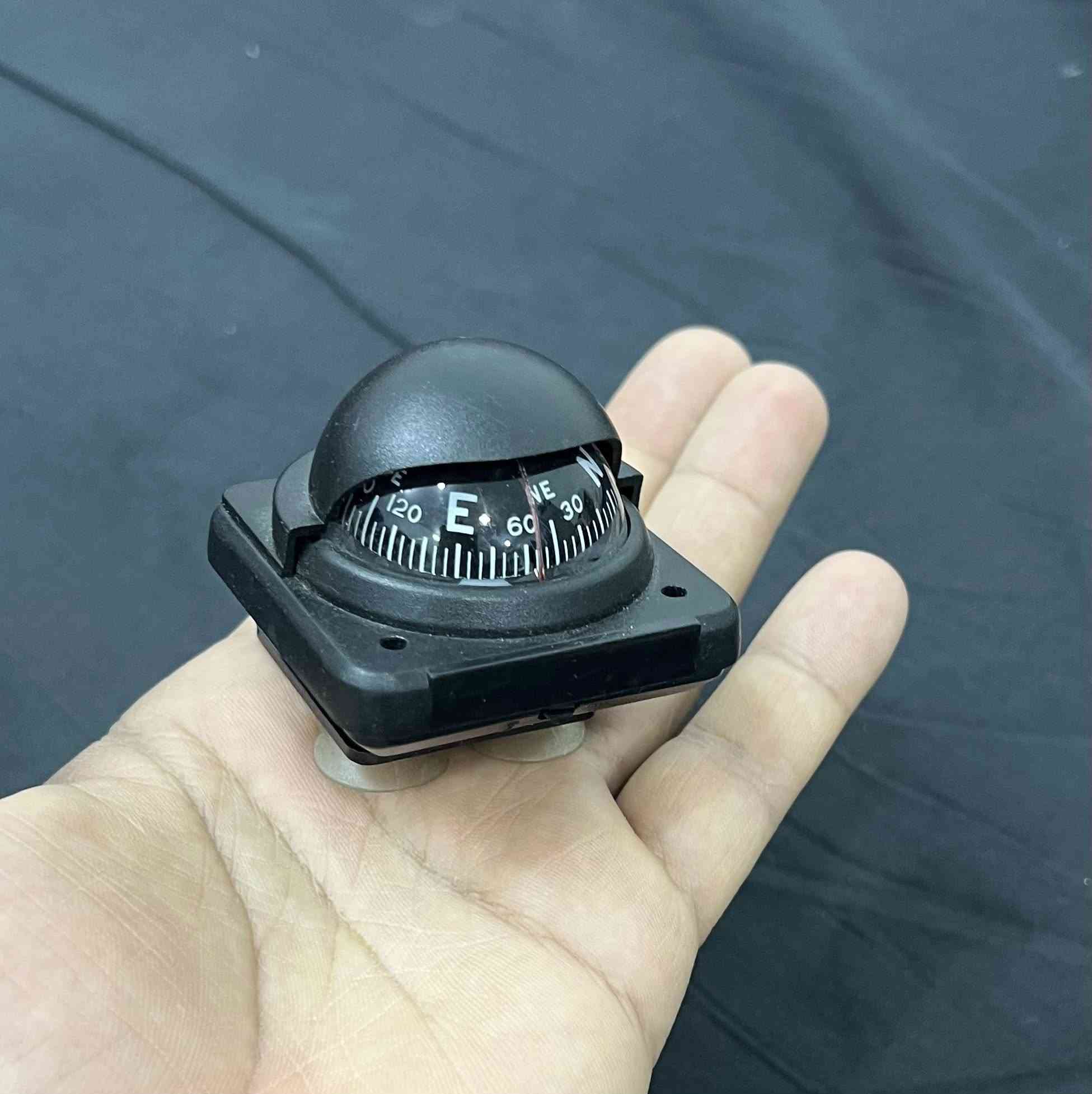 السلام عليكم البيع كلمن وسعره
مكاني حريه 
***********
