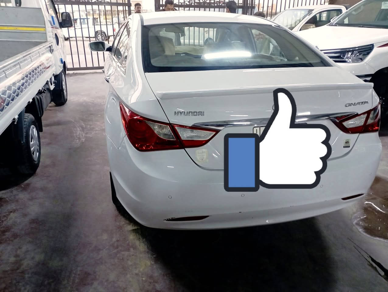 سلام عليكم سوناتا للبيع موديل 13خليجي كفاله عامه من صبغ وتبديل وبارد مكينه 2400رقم بغداد لسياره مكفولة من لشخط مكانه بابل الطليعة ***********
