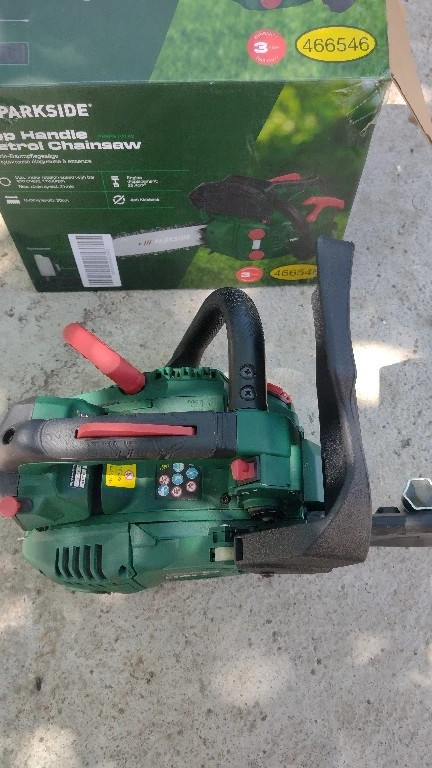 السلام عليكم
للبيع منشار Park Side الماني جديد 

محرك بانزين 
جديد وليس مستخدم 
كارتون وياه كامل

السعر : 55 الف دينار 

يوجد توصيل جميع المحافظات 

*********** واتس
