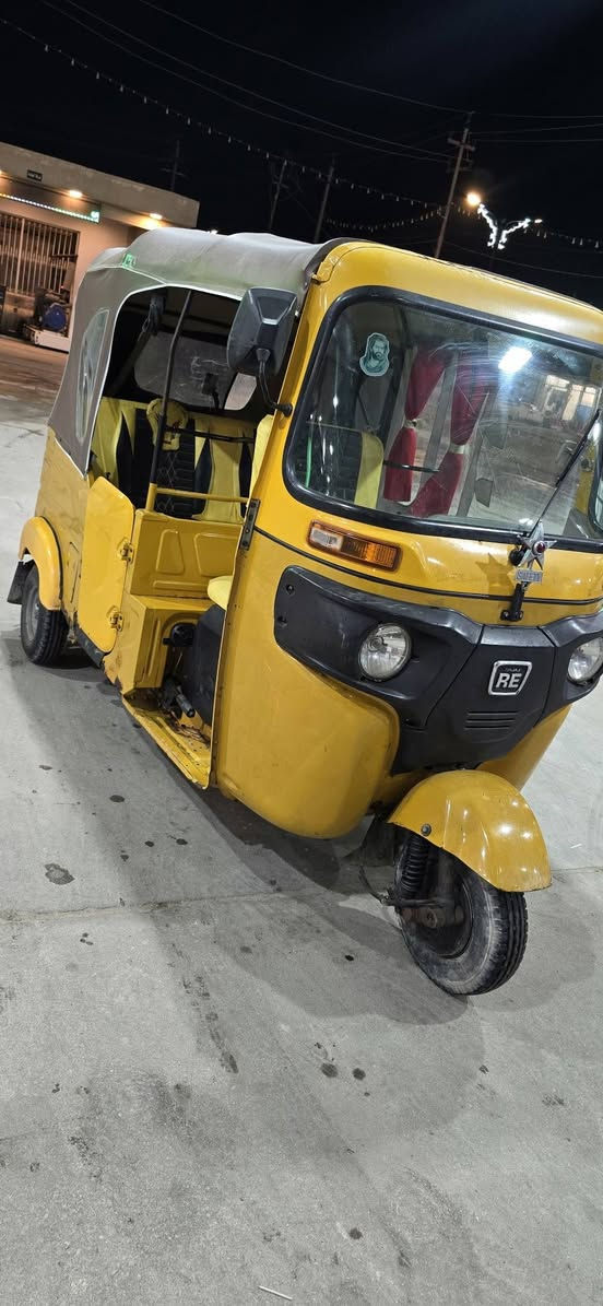 سلام عليكم تكتك 21  مامتعوبة مكفولة 
من الطكة من الدعمة مكينة / 
خياسات قليلات فقط 
 وراق وكيلها 
معرض السادة بشارع بغداد  
سعر 6ونص وبيها مجال 
المكان ميسان ابو رمانة 
الستفسار اكثر اتصل ***********
