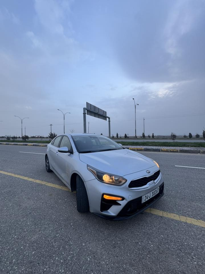 🚘  للبيع فورتي 2021
🛑 وارد امريكي  ماشية 100 mi
🛑محرك 2000 دوش غير مفتوح
🛑كير سيفتي بلادي غير مفتوح 
🛑تحديد مسار + سياقة آليي 🚳 عند ا
🛑كامره دوراه  
🛑شاشة لمس 
‏🛑‎فول تحكم ستيرن
🛑كروز مثبت سرعه 
🛑منافذ Usp /Aux /12v
‌🛑شاشه ظبط بل دشبول
‌🛑نظام ABS/مانع انزلاق
‏🛑‎ویل کب كروم 
🛑ضربتهه بونيد مبدل بدون دواخل لغد شاصي مكفول فقط
🛑رقم دهوك سنويه غير ساقطه 
🛑تحويل او وكاله حاضر 
🛑السعر 139 بيه مجال حك الجيه فقط  للاستفسار  
مكان سياره موصل حي فلسطين قرب جامع الرشان
***********
