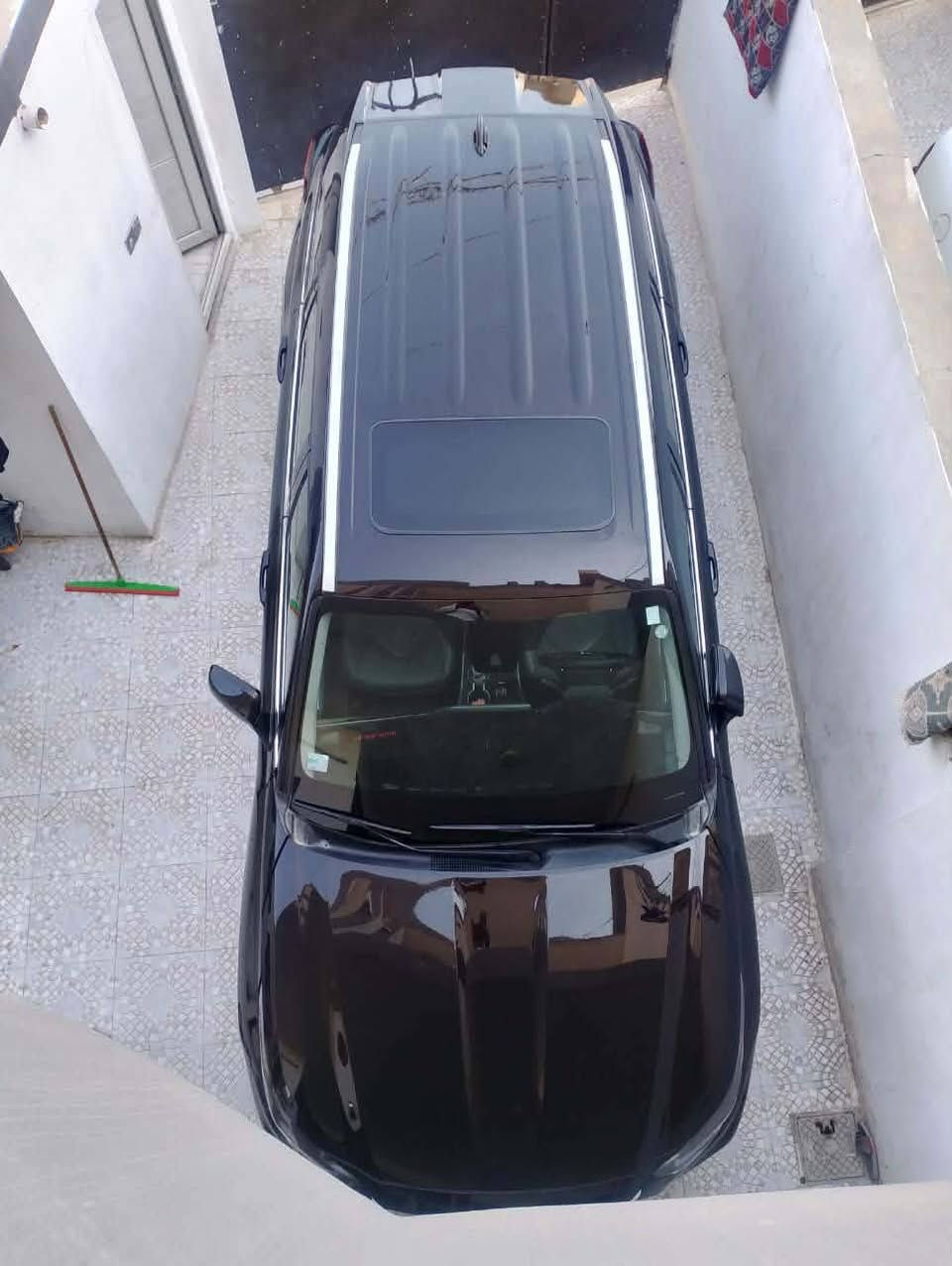 هليندر موديل 2022 /XLe/ بنوراما /تحكم استيرن/ تحديد مسار/ هندي بريك بصمه/ تشغيل عن بعد/ بصمه ابواب/ 7 راكب/  الضرر تبديل جنطه بجم كبس سعر 290 ورقه شراي اتصال رقم *********** كركوك, العراق
