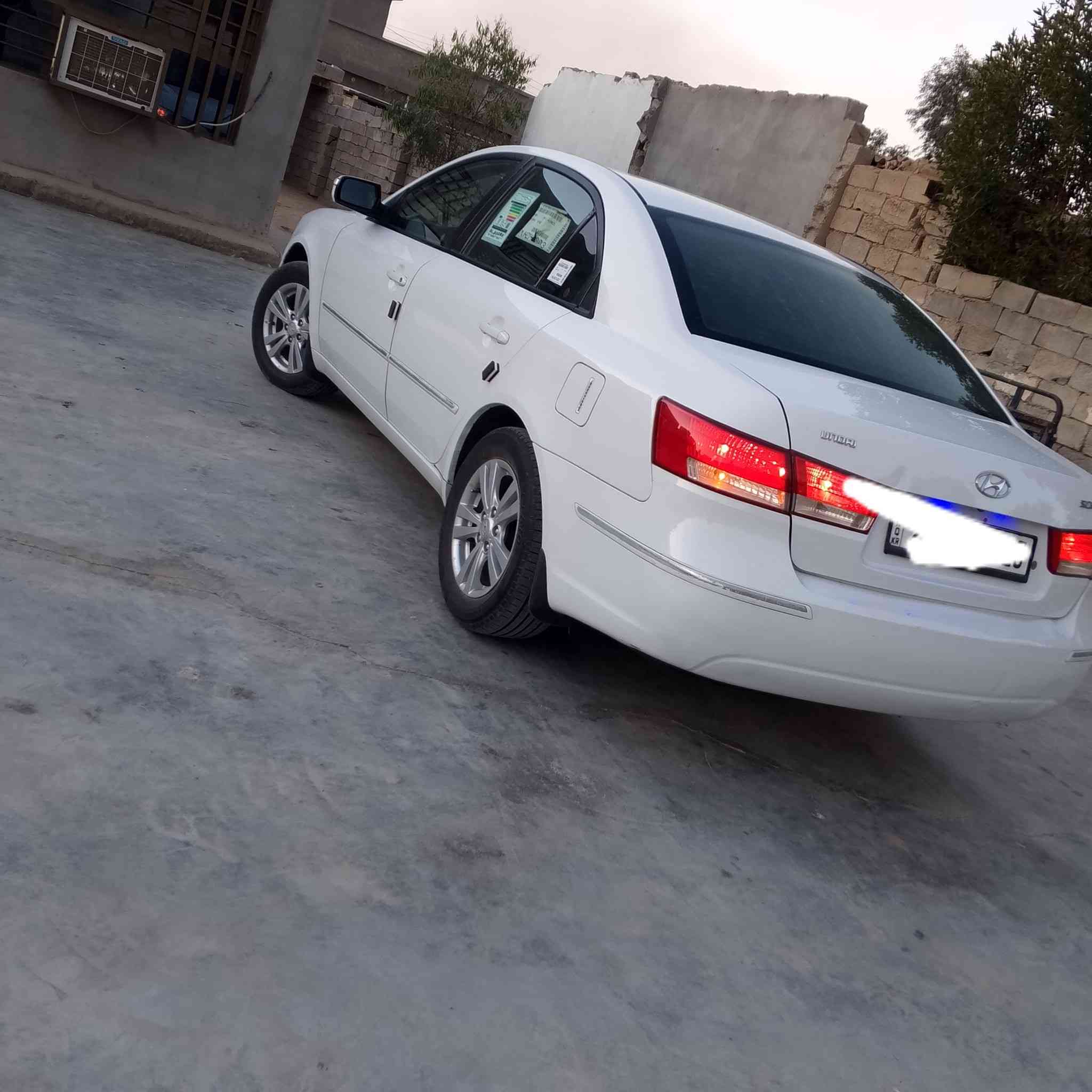 السلام عليكم سوناتا 2011 خليجيه فول مواصفات فتحه شاير بالملل داخل لونين السيارهه  حداديه تبريد تدفئه كهربائيات كفاله عامه محرك 2000 بلادي عالشركه بشرط لا تنقيص ولا تبخير اسم كردي وكاله تحويل هزه جديده سنويه جديده السياره كفاله عامه ما عدا الشبر واحد صبغ العنوان واسط الزبيديه عزيزيه *********** سعر 135
