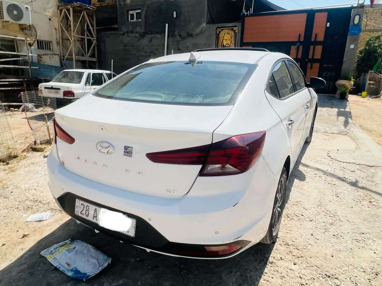 للبيع النترا ٢٠٢٠ رقم نجف انكليزي اباسمي مداور ثاني يوم وارد  خليجي السياره بيها جاملغ امامي صبغ فقط و الباقي مكفول تبريد ثلج كير مكينه حداديه كله جديد تخم تاير فول موصفات عدا البصمه شاشه تحكمات فتحه لد امامي لد خلفي تبريد قطعتين محرك ٢٠٠٠ مري شفط اشاير بل مري  سياره حديده و 
حلوه مال جناي السعر ١٣٠ و بيها مجال اكثر التصال على الرقم 
***********

