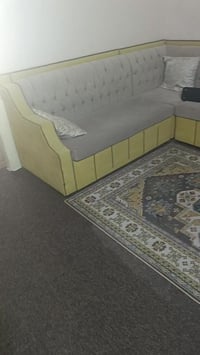 كورنر • مستعمل • نظيف