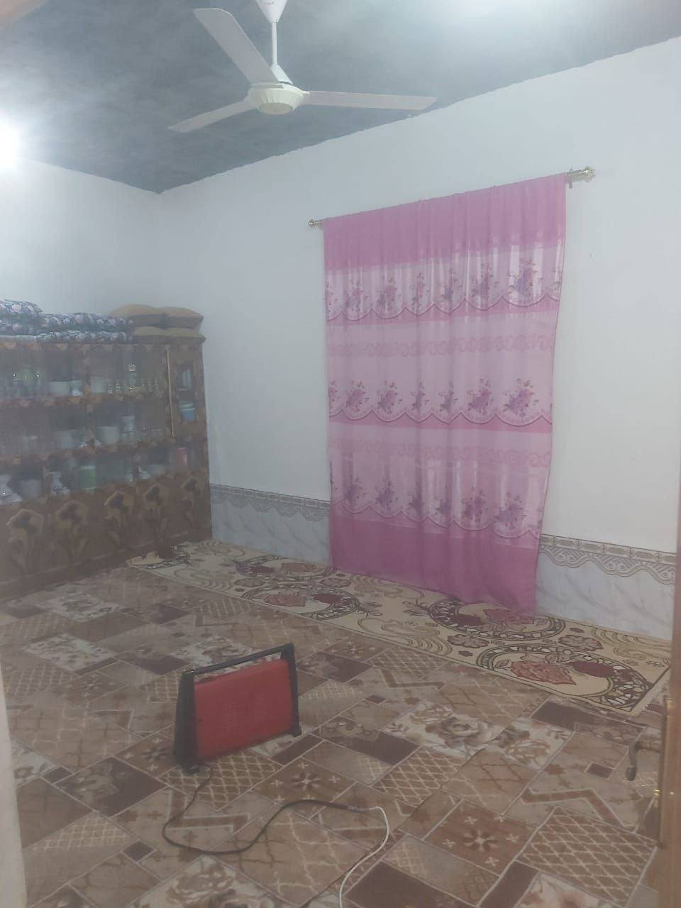 سلام عليكم 

▪️دار زراعي للبيع 

▪️خدمات ماي كهرباء شوارع تبليط 

▪️مكان سوق الشيوخ حي الجوادين بلقرب من معمل الموطة

 المساحة 140  

▪️يتكون استقبال و مدخل و غرفتين
و صالة و مطبخ و صحيات وساحة 

▪️السعر 43 وبيهة مجال

▪️الاستفسار واتساب او الاتصال على رقم التالي

▪️***********
▪️سيد حسن الموسوي  

▪️مكتب الاحرار شارع البصرة يم جزرة مبايلات القديمة
