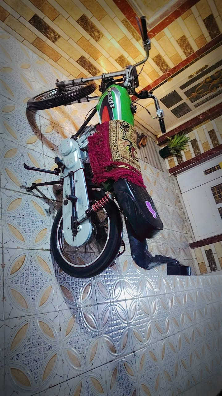 السلام عليكم دراجه للبيع موديل 20 كلك ***********
