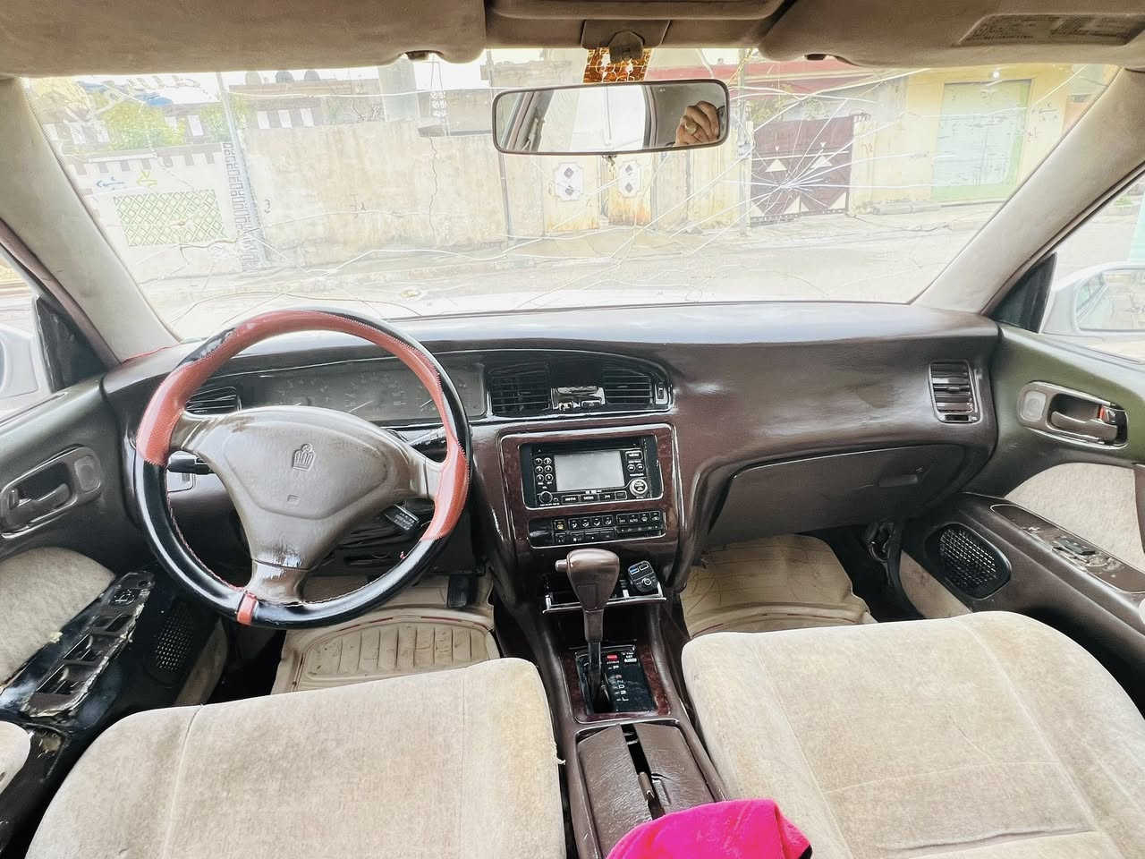 سلام عليكم
بطه للبيع لون صدفي محرك اسود بلادي 2ونص كير فوك الشرط رقمها نينوى سياره نضيفه لا صبغ ولا طخه .الاتصال عل رقم غير متواجد عل فيس السعر 27 وبيها مجال ***********
