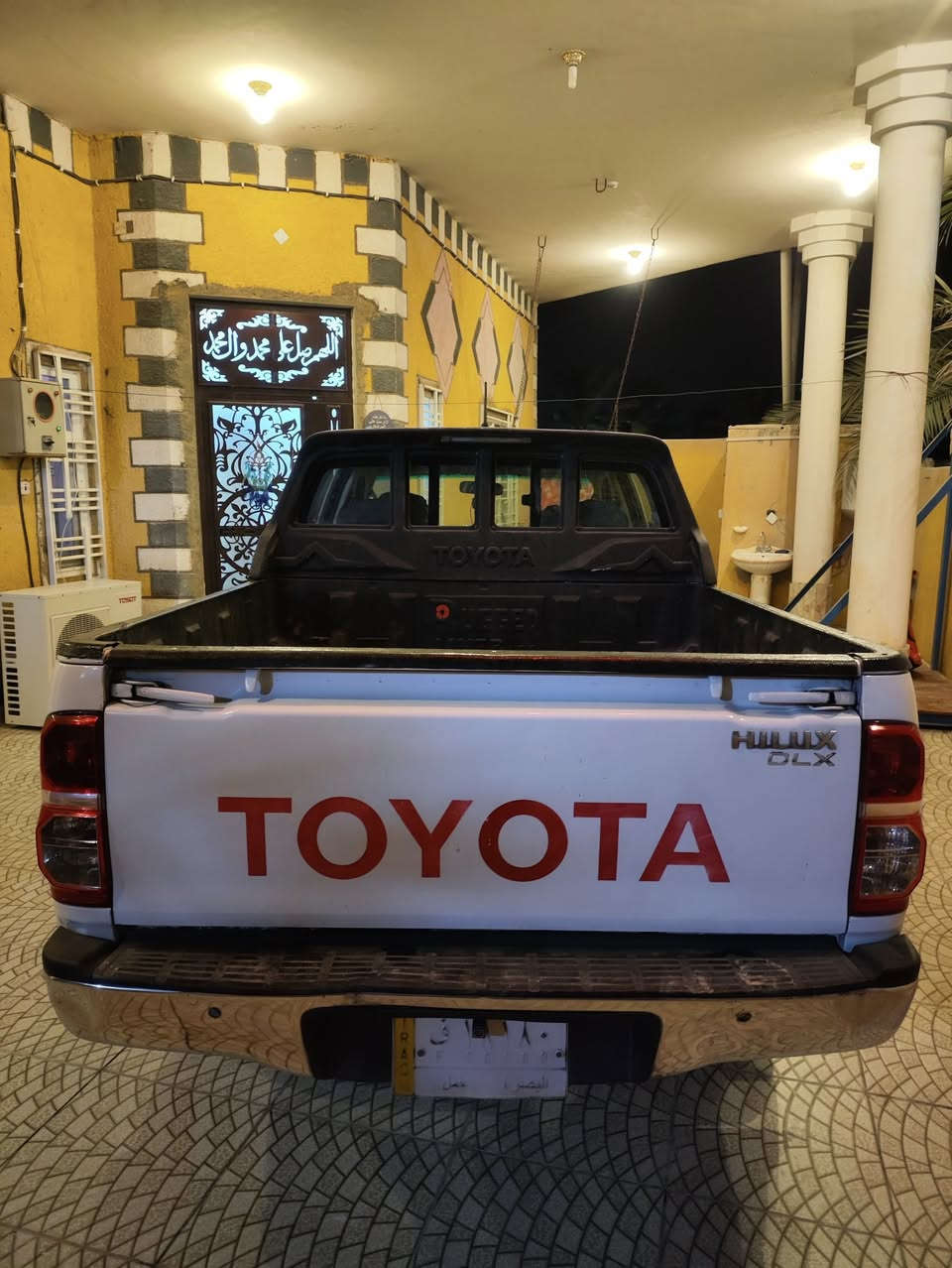 السلام عليكم 
بيكم فور ويل موديل 2013 كاز وكير عادي اللون ابيض والداخل رصاصي ورقم بصرة بأسمنه تحويل ثاني يوم السياره جاهز من كل النواحي للاخير ومكفوله ما عدا الجاملغ عكس السايق بيه ضربه وفلس ما تخسر عليها
 السياره بني منصور ابو غريب للتواصل 
ابو ايه *********** يوجد وتساب
