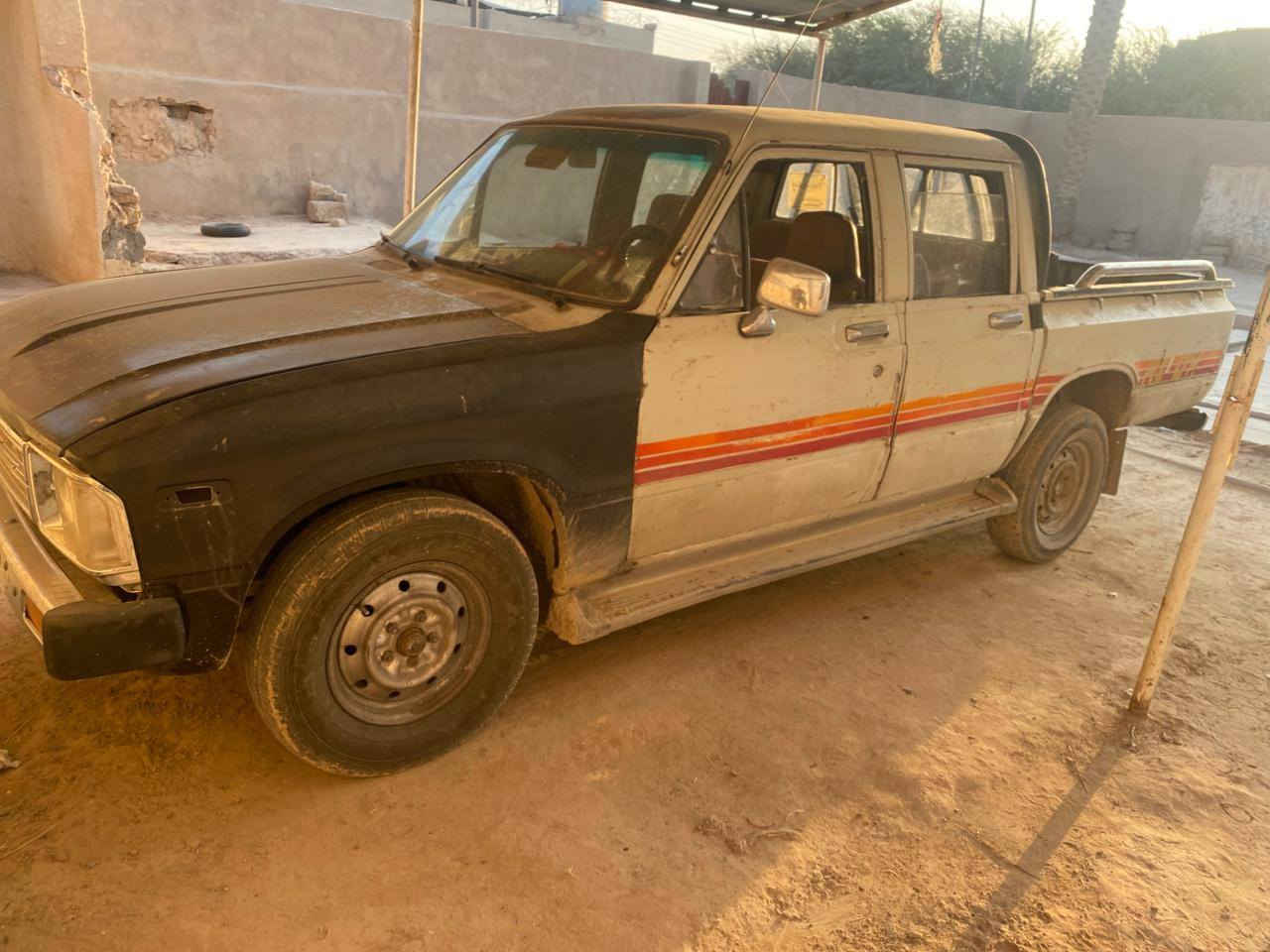 السلام عليكم
بيكم تيوتا موديل 83 رقم نينوى انكليزي باقي فقط على استلام اللوحات سنويا جديدة سيارة داخله تعمير كامل جواها طخم تايرات جدد باقي يعوزها فقط صبغ جاملغ يسار وبونيد السعر 35 وبيها شويا مجال 
***********
