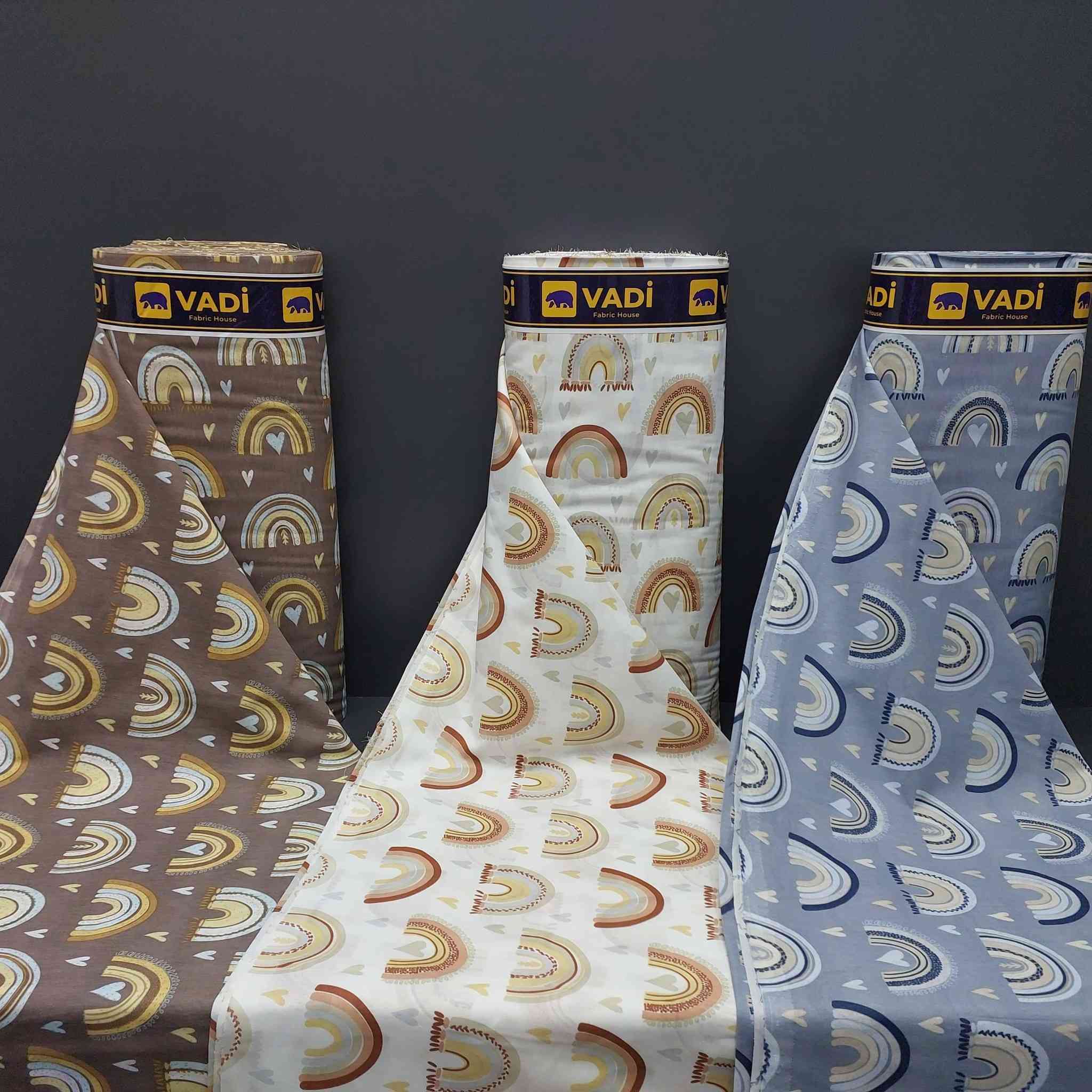 بوبلين تركي ( بيع جمله ) عرض 240 / طول 30 /                                          للتواصل عبره واتساب او على الخاص                                  تركي 905522419693+/ عراقي ***********/                 سعره مع التوصيل لجميع المحافظات
