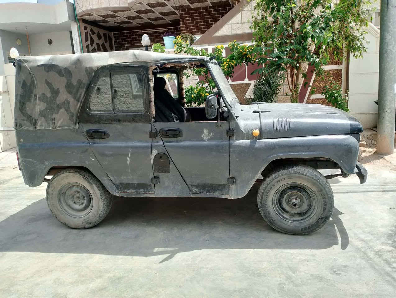 جیب بۆ فرۆشتن
گێڕ ومەکینەی ئۆن جیە 
نرخی ١٣ گەلا 
ژمارە موبایل ‭٠٧٧٣ ٦٩٥ ٣٠٥٥‬
