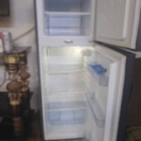 ثلاجة • جديدة • بدون تصليح