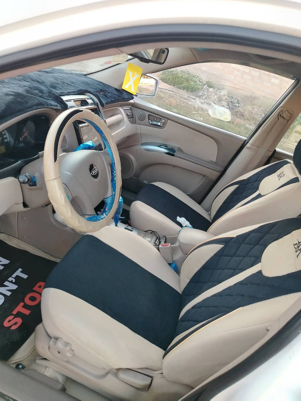 سبورتج 2009 خليجي محرك 2000 مكفول صدر امامي خلفي نضيف شاشه كامره تخم تاير نضيف داخل بيجي بدون صبغ مكفوله سونار واضح السعر 130 بيها مجال المكان ديالى بعقوبه الرقم ***********
