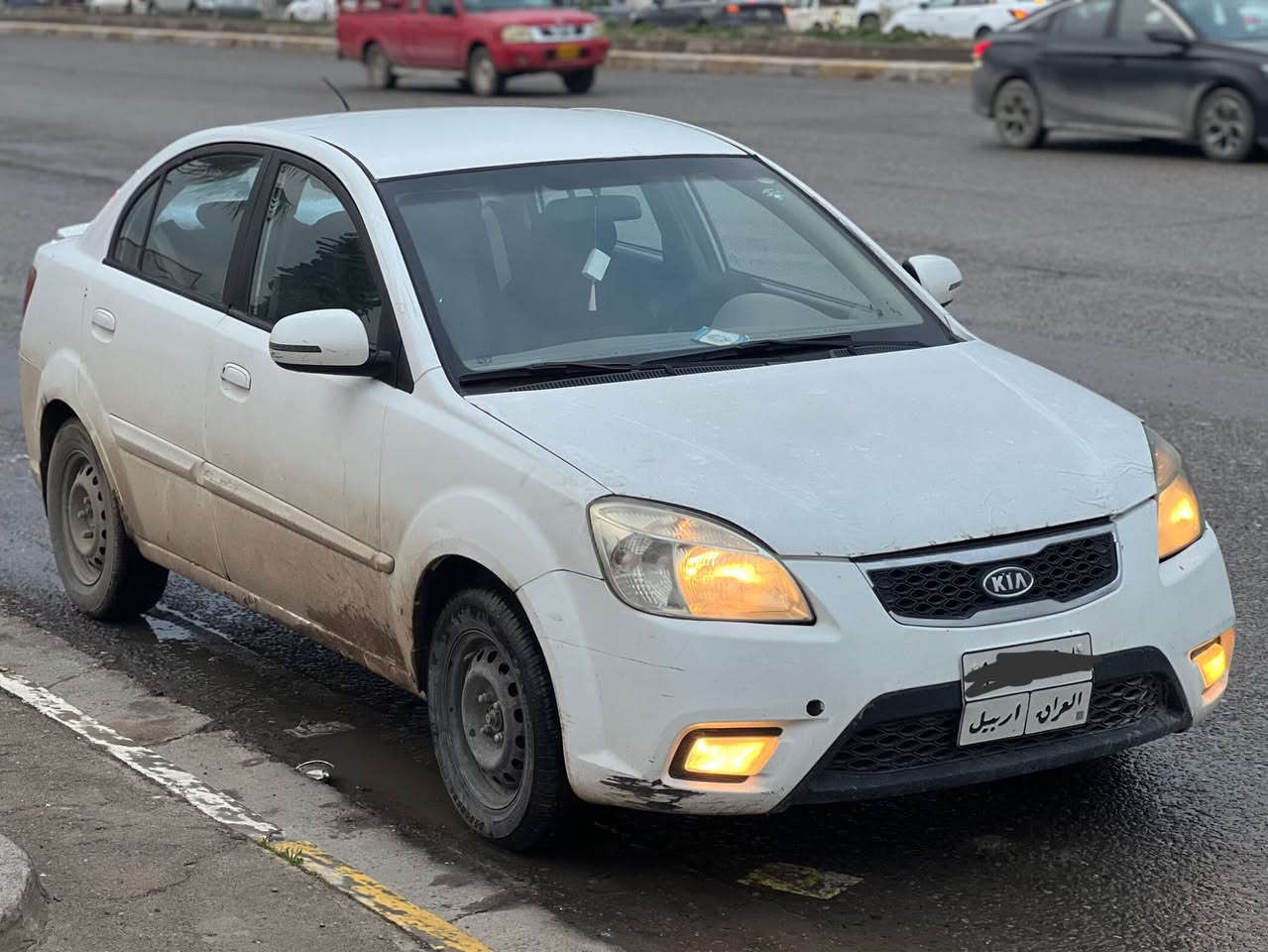 کیا ریۆ مۆدیل ٢٠١١ 
جێ جێ سبوغی هەیە و پێشی کەپسە بە حیزام دەفرۆشم گێر و مەکینە بەشەرت 
سەنەوی نوێیە بە ناوی خۆمە
سعری ٧٨ وەرەقە
واتسئاپ: *********** Singapore
