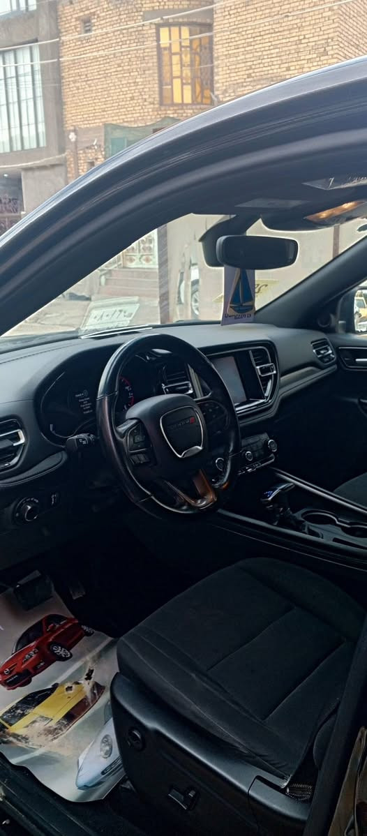 السلام عليكم دخول جديد 
دورنكو 23 ظباط تحويل ثاني يوم 
مواصفات sxt
شاشه كبيرة 
كامرة دوارة 
ترحيب بالأبواب 
رادار جانبي 
دخول ذكي تشغيل عن بعد 
7راكب تبريد 3 قطع تبريد ثلج 
كشنات قماش كهرباء تدفئة تبريد ستيرن تدفئة تبريد 
محرك 3.6.    -6-سلندر تو ويل 
ويل 18 تخم تاير باتري جديد 
حادث فقط دعامية خلفية وبارد بالجنطة كد 4 اصابع 
رقم الهاتف ***********
