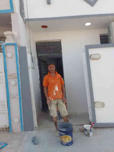 زيدون صباغ شغلي صبغ أنواع الصبغ بيوت بوب شبابيك بنسب السعار واجهيات بيوت ***********لجلي واجهيات حجر مرمر تشميع لبخ داخل خارج البيت
