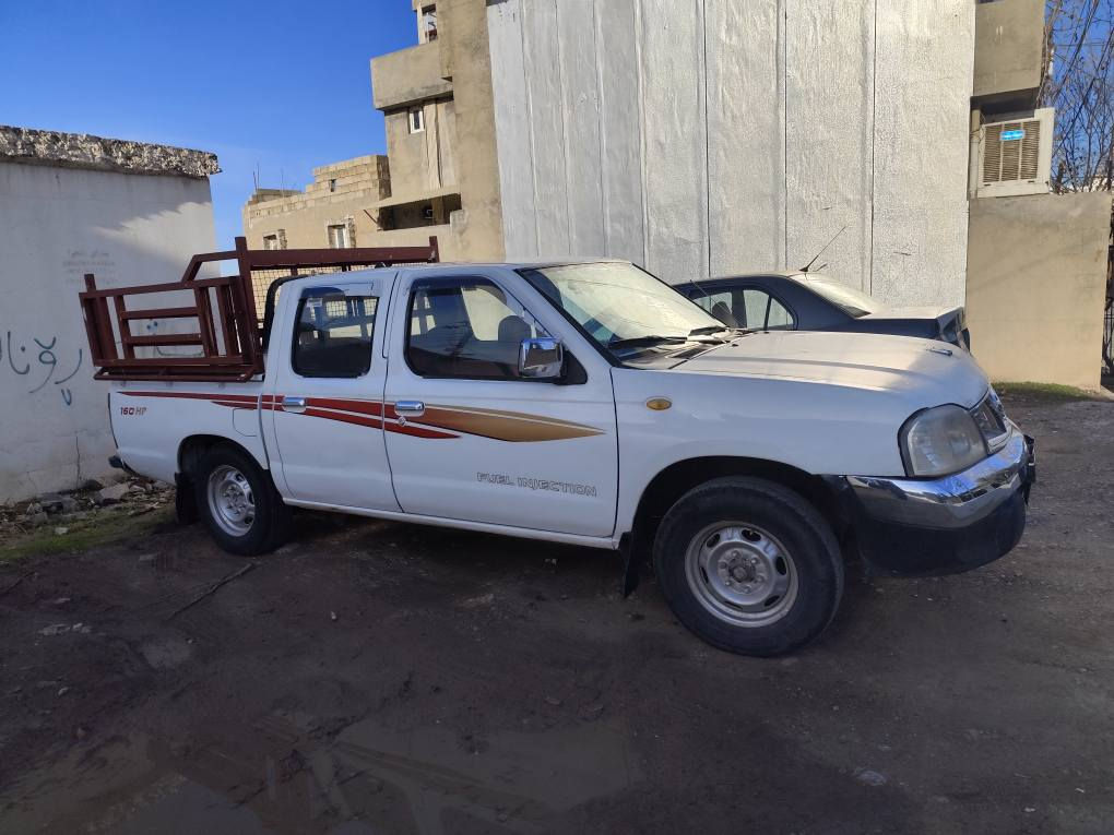 ***********
***********
نیسان 2006 ناوسور سەنەوی تەواو بوە ژینگەی نەدراوە کامل بۆیاخە شانێکی داداوە بەڕوی سەکنا  مەکینەی تازە تەعمیرە  زۆر بێ مەسروفە 
75گەڵا کۆتای هڵبجەی شهید حلبجة, السليمانية
