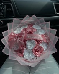 باقات ورد • هدايا • توزيعات عيد