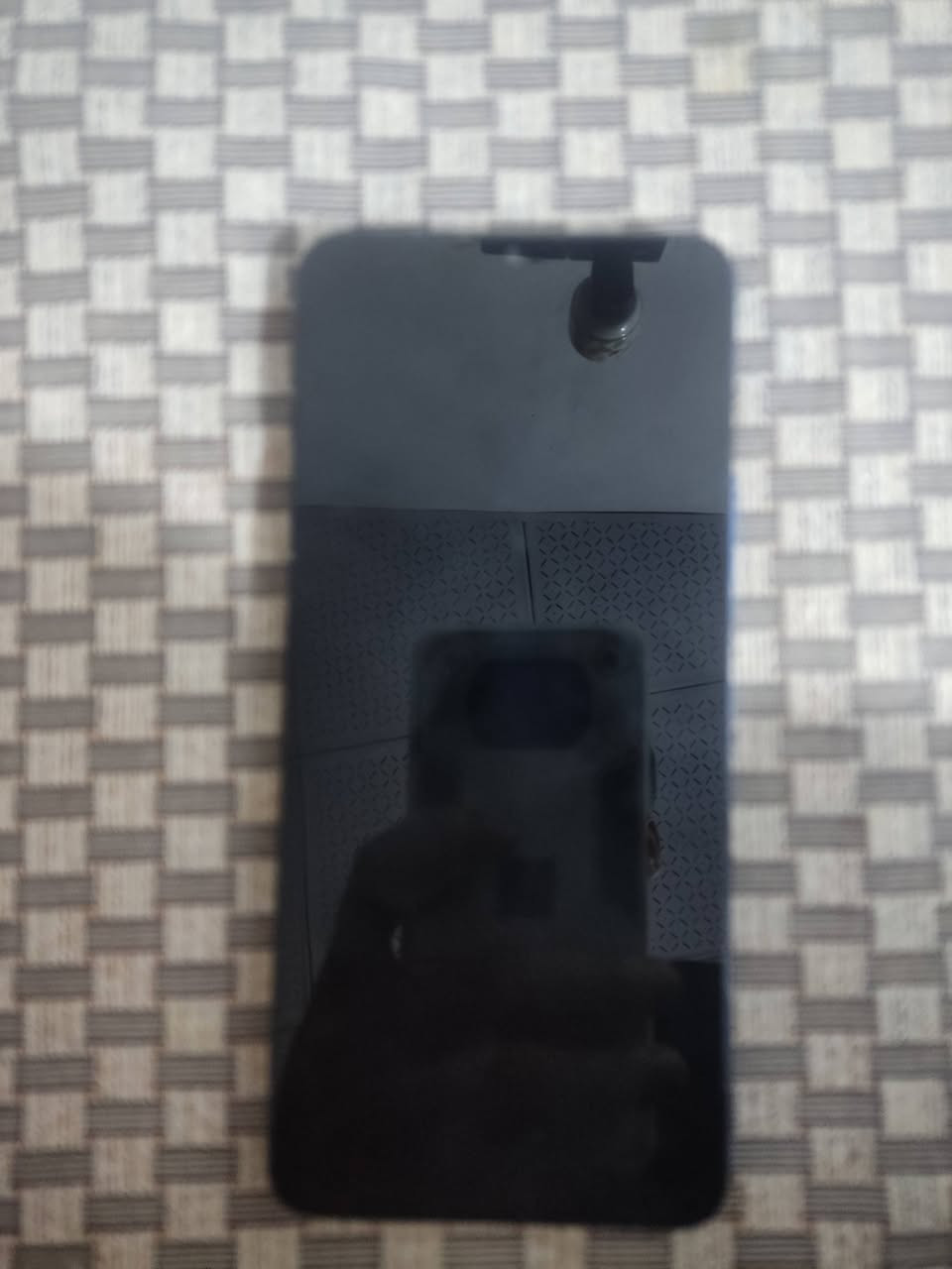 موبايل استعمال قليل للبيع رقم واتساب ***********
