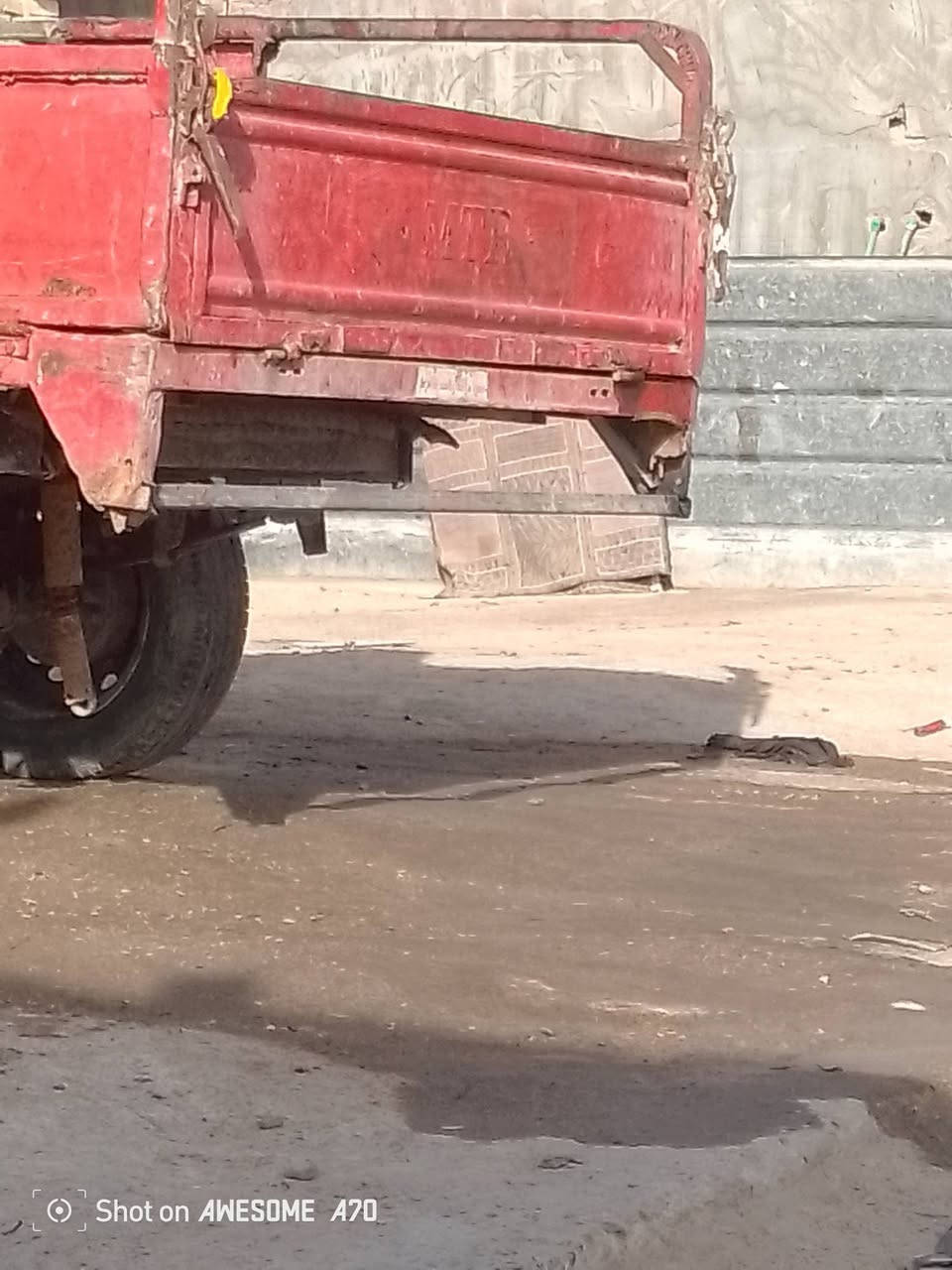 سلام عليكم ستوته للبيع موديل 2012 مكان بابل مكفول  ركبه وشاصي   سعر 650وبيه مجال ر***********
