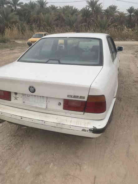 سلام عليكم موديل 90 سياره خير من الله سعر 35 وبيه مجال ***********
