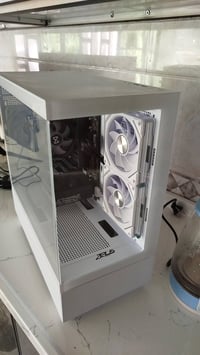 تجميعة PC للبيع - المواصفات: المعالج: AMD Ryzen 5 7500F كارت الشاشة: N...