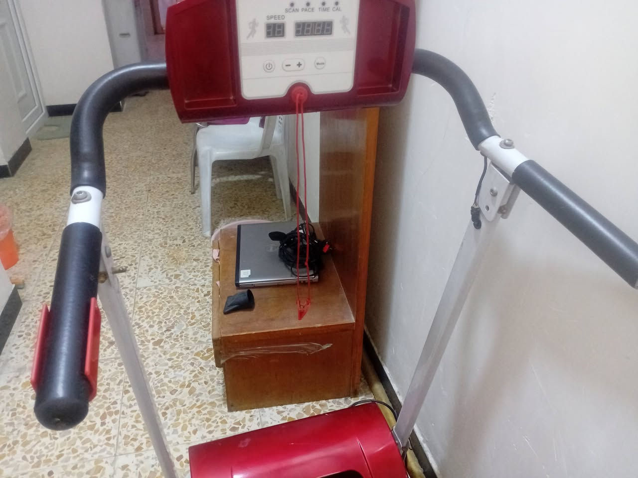 جهاز جري للبيع بسعر ١٥٠ اللي يرغب يتفضل خاص


**إذا كنت صاحب هذا الإعلان وتريد حذفه لأي سبب، رجاءا أرسل رسالة إلى الدعم الفني**