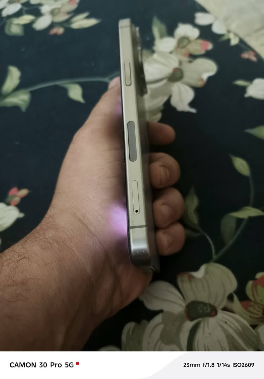 للبيع ايفون ١٥برو مكس مبدل بطاريه
الجهاز نضيف المكان بغداد الاعظميه
الاستفسارعلى  الخاص


**إذا كنت صاحب هذا الإعلان وتريد حذفه لأي سبب، رجاءا أرسل رسالة إلى الدعم الفني**