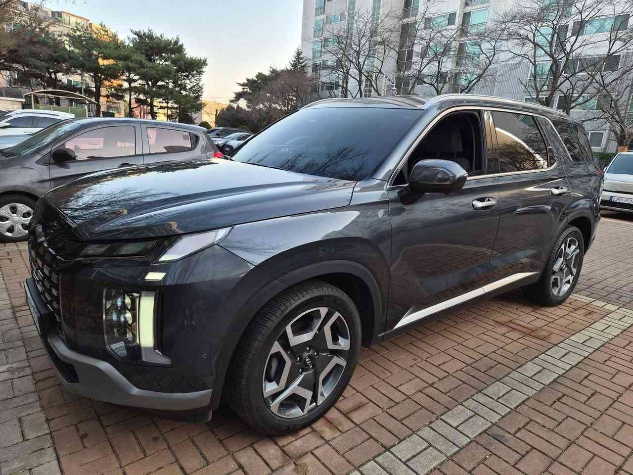 بليسايد ٢٠٢٤ وارد كوري خليجي مكفول لمتن سياره خارج العراق لي يرغب كتاب شهداء تواصل معنا الستفسار *********** ***********
