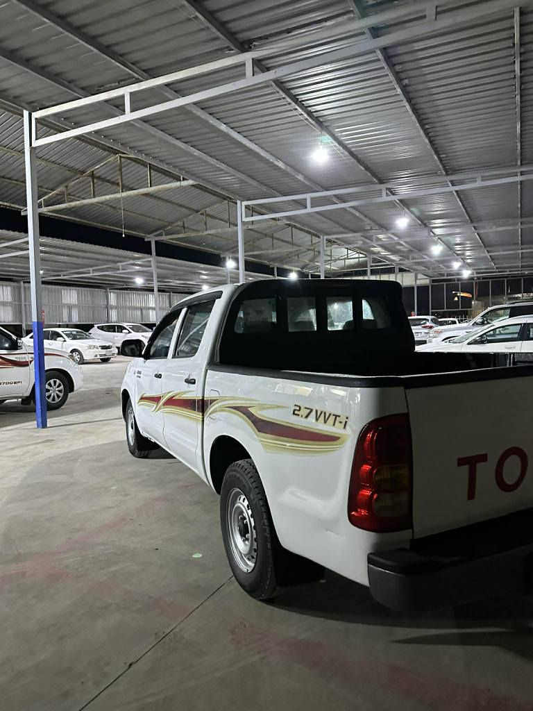 مةرزية فةلاحي 2010 دوو پةلةى بوياغة سةقفي دووبست پيدي ار ة بيشي چةمپةكي هوية چوارتايةي نوئ ية سةنةوي دوو مانگي ماوة گير و مةكينةى بةشةرت
موبايل ***********
*********** الحمدانية, نينوى
