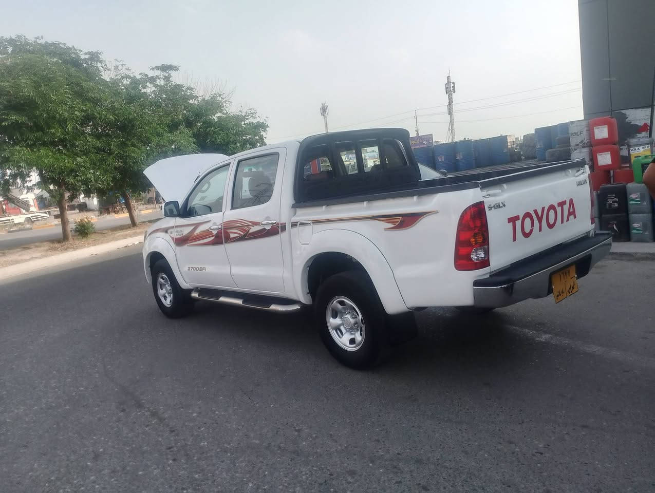 بيكم البيع موديل 2007 مكفولة رقم سليمانية مكان السيارة ديالى ***********
