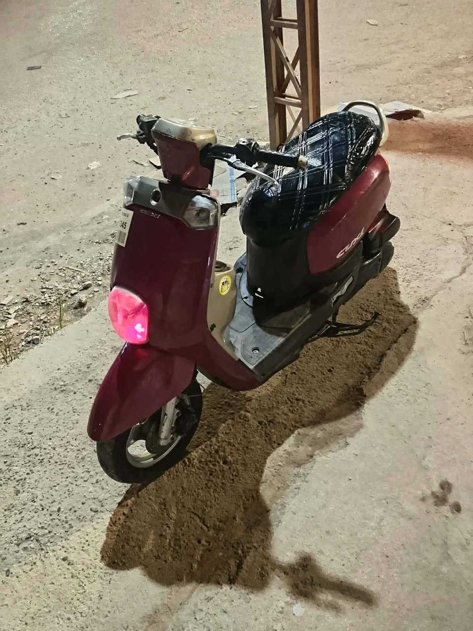 دراجه بوليس حديث ياباني كلها شغاله سلف دراجه مرتبه ربع ما ذب عليها موديل 17 ياباني مصبوغة لجماليه لسعر 875 مكان بابل المسيب ***********
